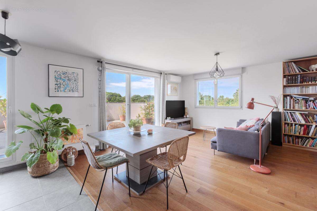 Superbe T3 DE 73 m² avec terrasse de 38 m² - photo 3