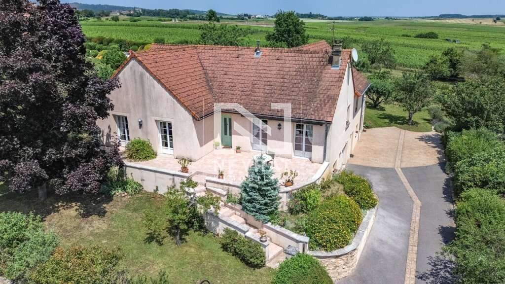 Maison à SAINT-MARTIN-SOUS-MONTAIGU