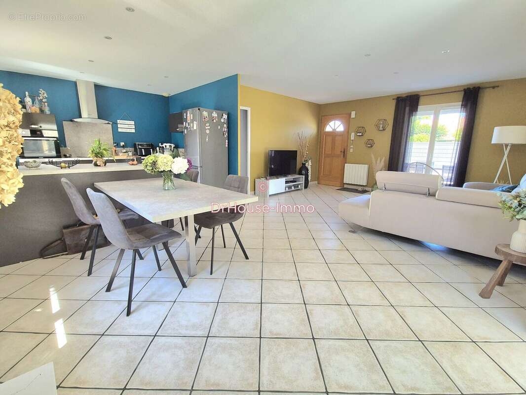 Maison à SENNECEY-LE-GRAND