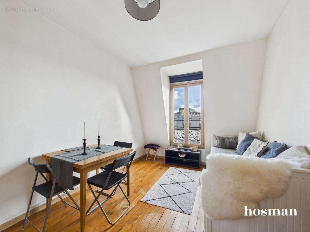 Appartement à PARIS-9E