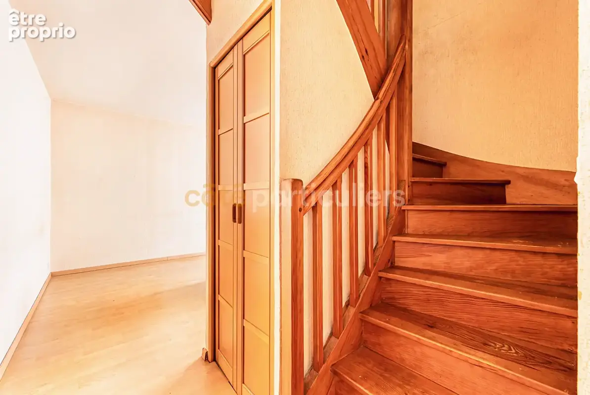 Nantes -- mellinet -- appartement duplex  -- 100m² habitables -- dernier étage -- stationnement - photo 5