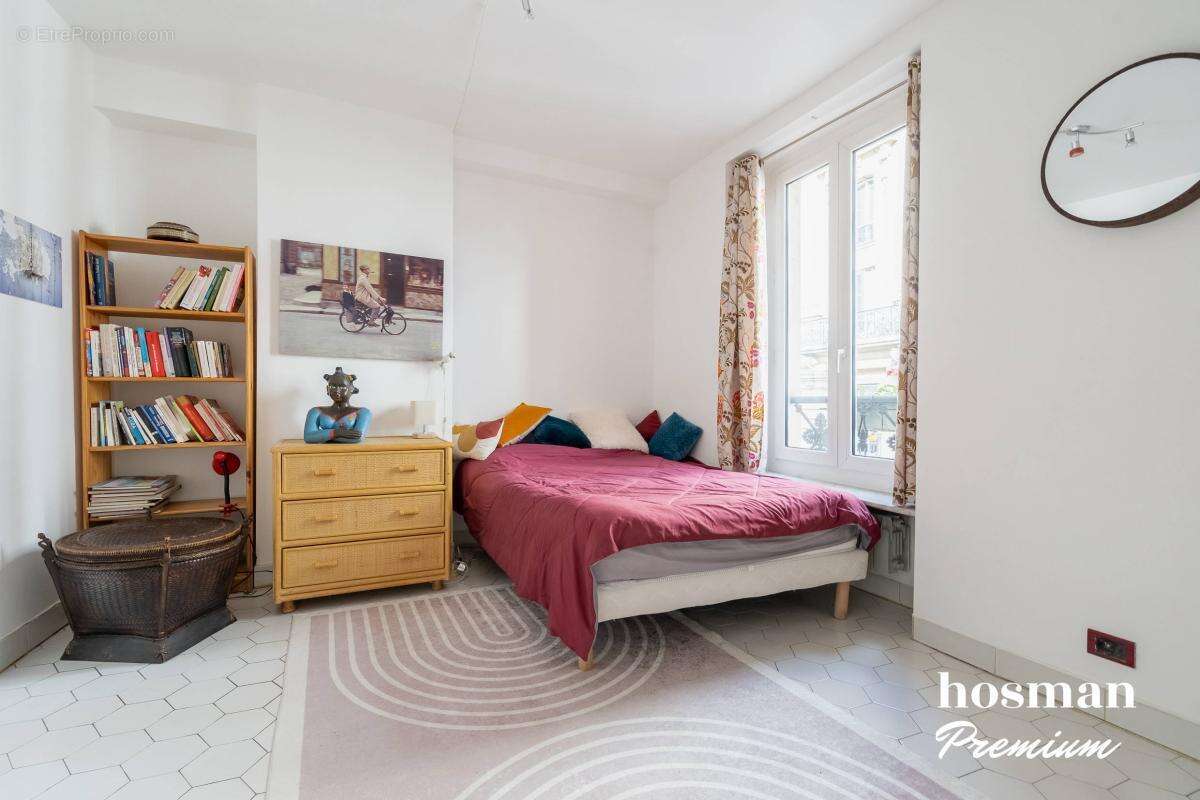 Appartement à PARIS-18E