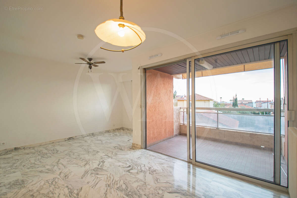 Appartement à CAGNES-SUR-MER