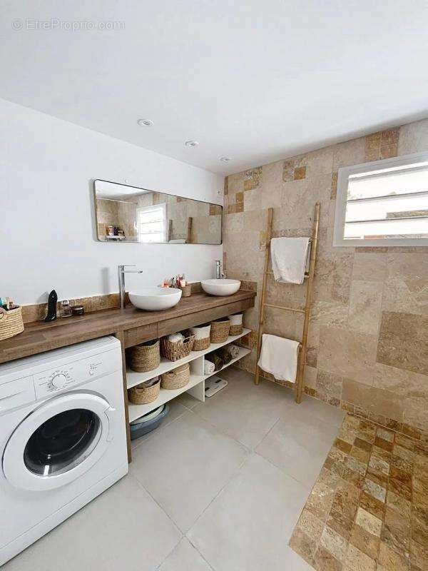 Maison à SAINT-LOUIS