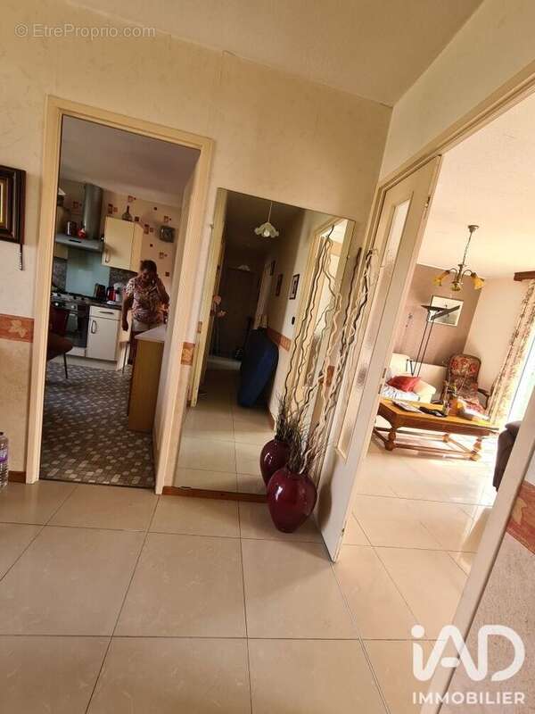 Maison 81 m² à Gondrecourt-Le-Chateau  - photo 4
