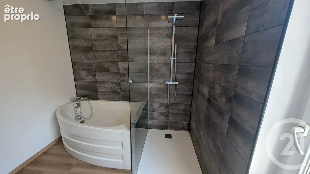 Maison 6 pièces 125 m² à vendre à Colayrac-Saint-Cirq (47450) - photo 17