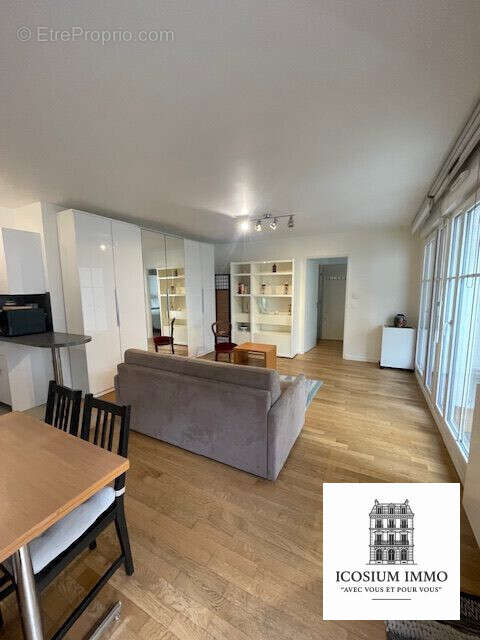 Appartement à MAISONS-ALFORT