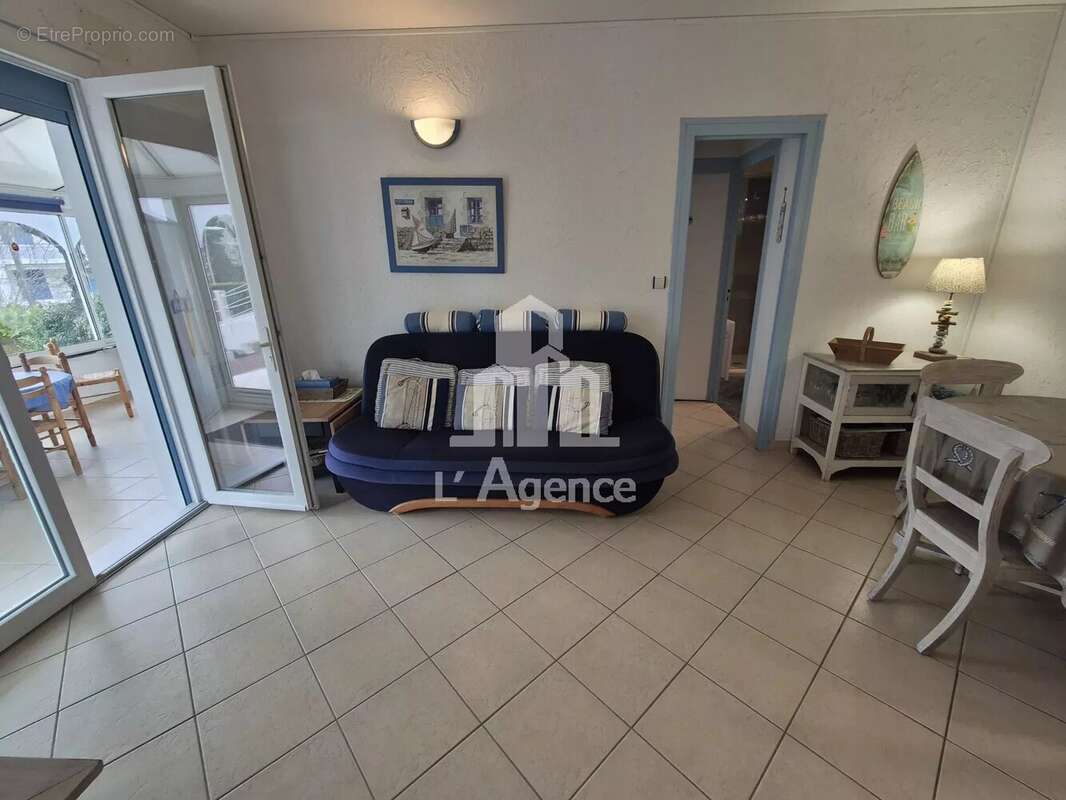 Appartement à VAUX-SUR-MER