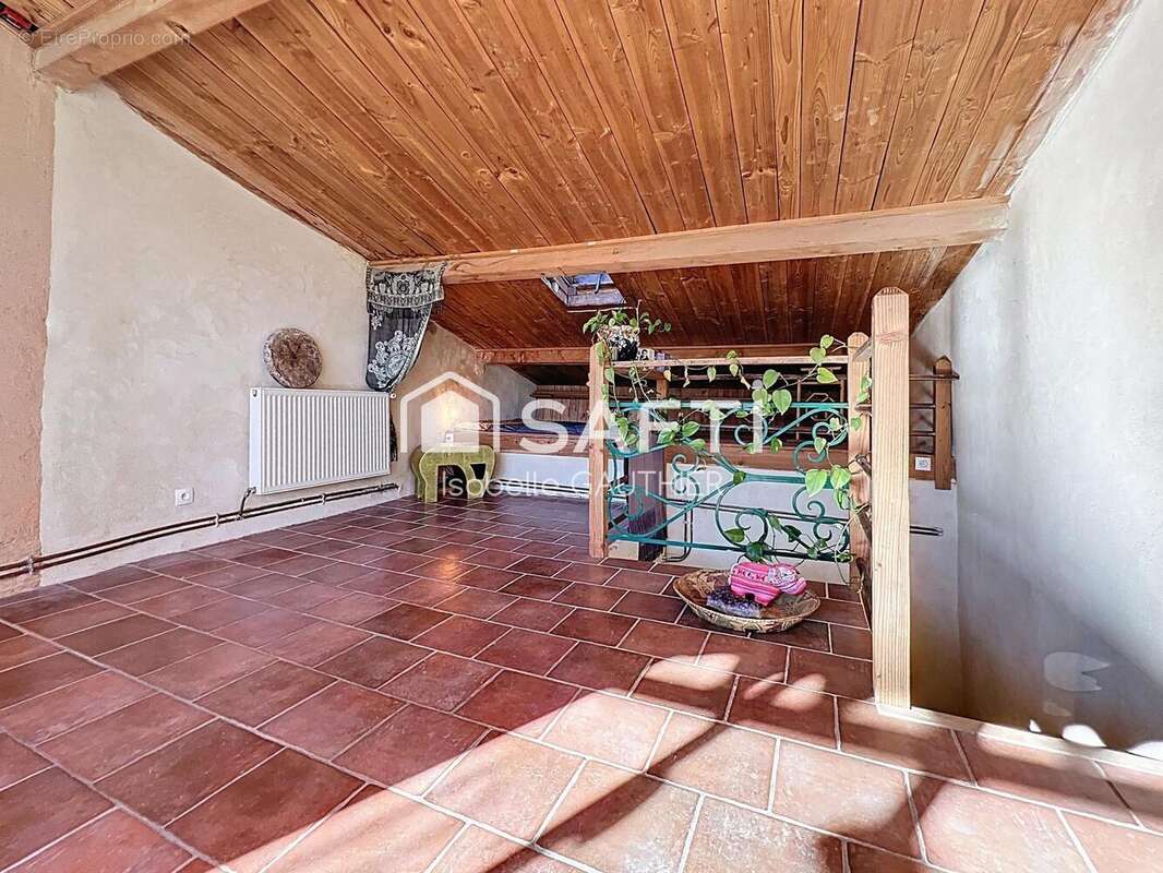 Photo 8 - Maison à SAUVE