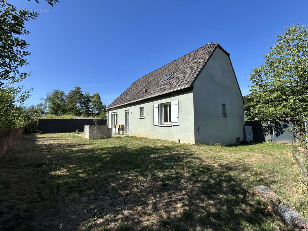 Maison individuelle dans un quartier calme - photo 9