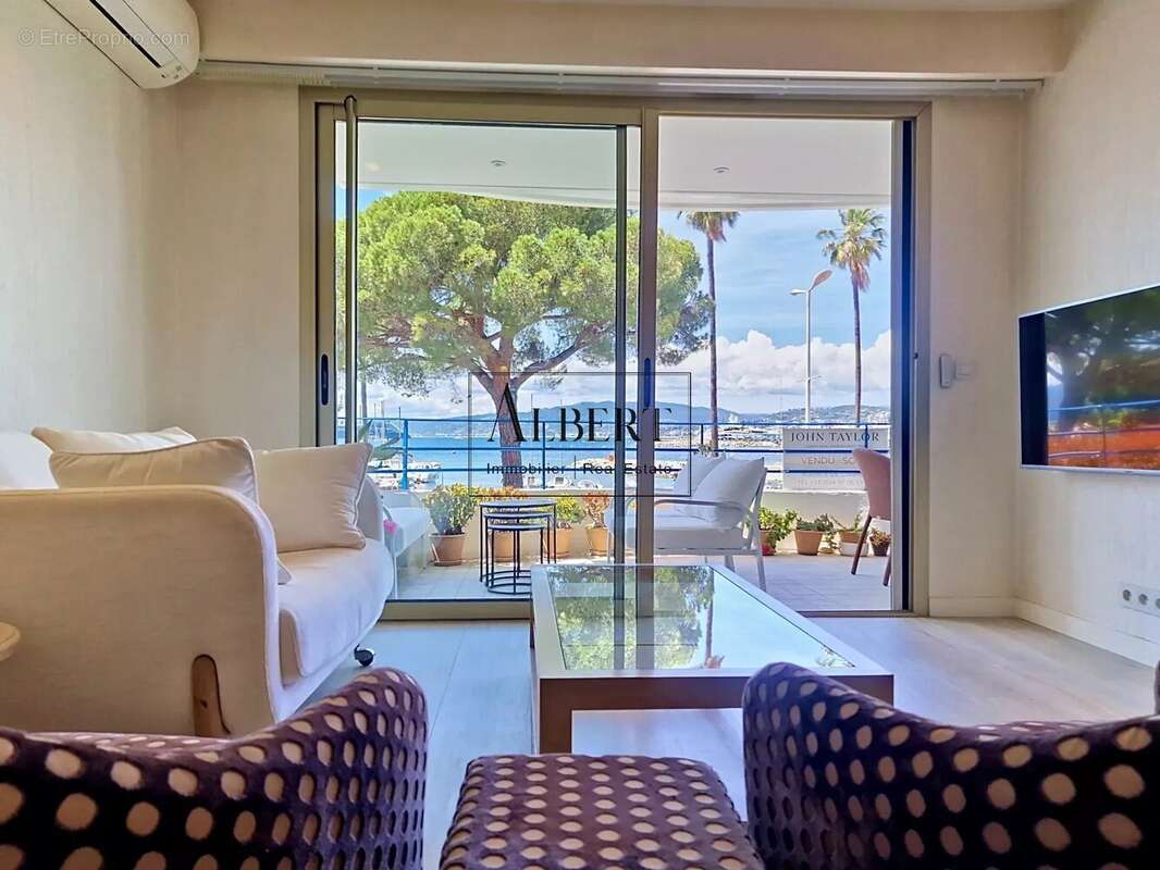 Appartement à CANNES