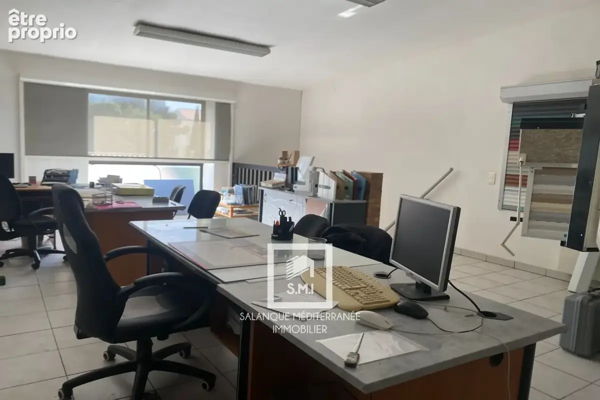 Commerce 100 m² à vendre à Saint-Laurent-De-La-Salanque (66250) - photo 3