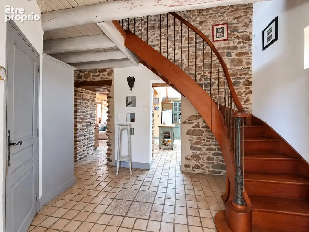 Maison 6 pièces 164 m² à vendre à Retiers (35240) - photo 4