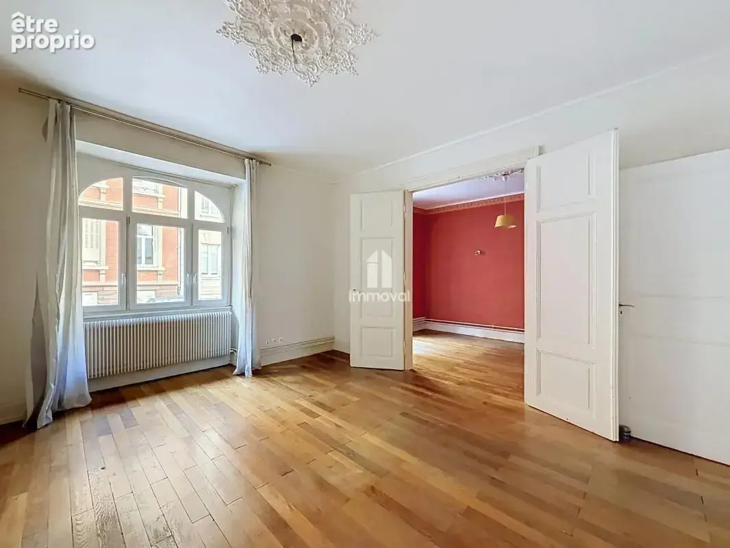 TRIBUNAL - T4/5 - 107m² - photo 2