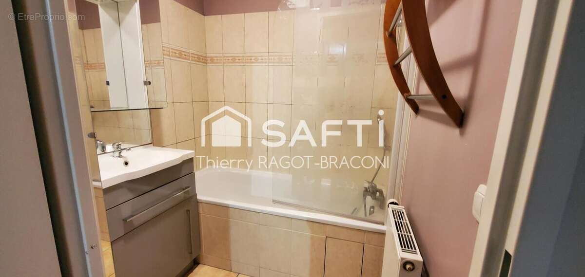 Photo 7 - Appartement à SAINT-OUEN-L'AUMONE