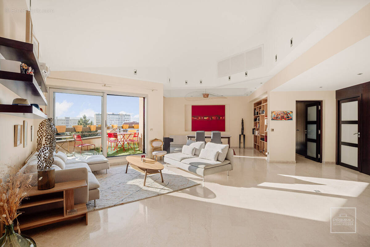 Appartement à LYON-4E