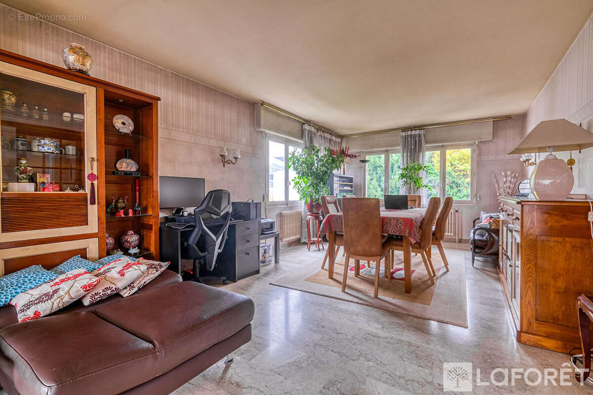 Maison à LIVRY-GARGAN