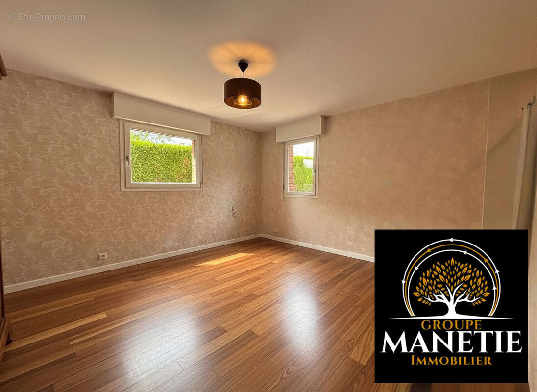 Maison 210 m² à Dainville  - photo 9