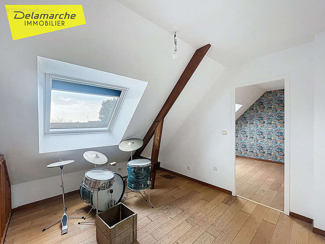 Maison à BREHAL