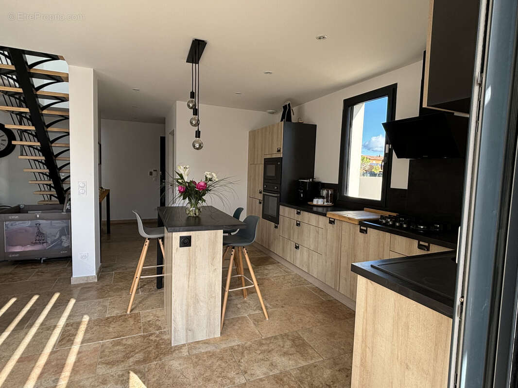 Maison à VAISON-LA-ROMAINE