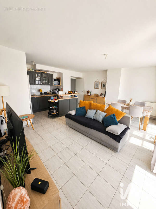 Appartement 68 m² à Cormeilles-En-Parisis  - photo 2