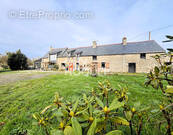 Maison à BAGUER-PICAN