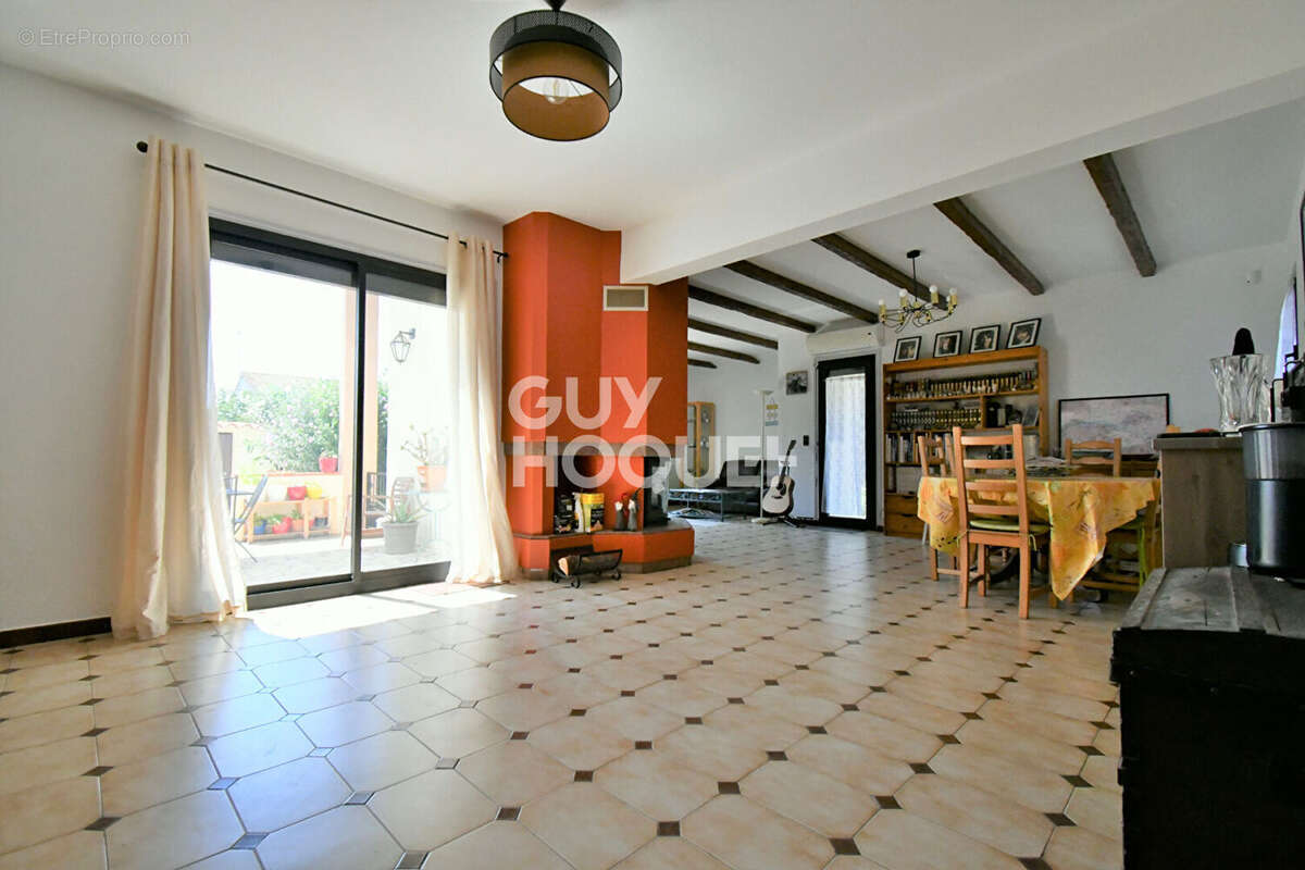 Maison à CORNEILLA-LA-RIVIERE