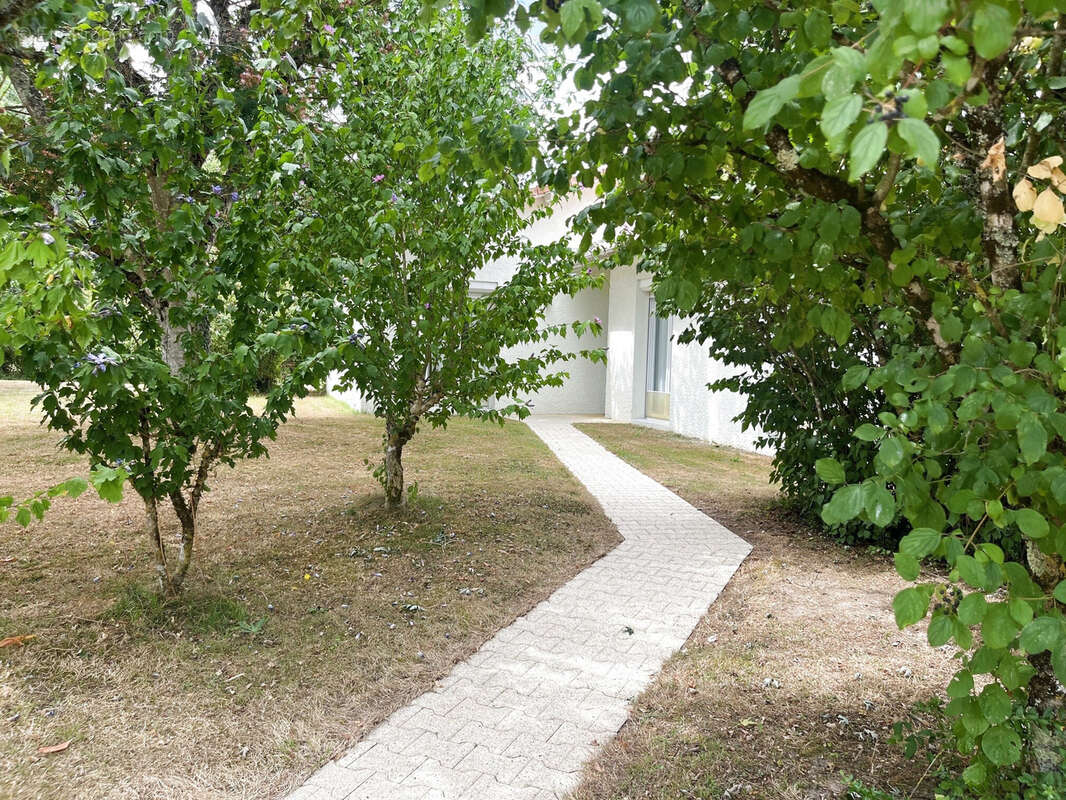 Maison à LIGNAN-DE-BORDEAUX