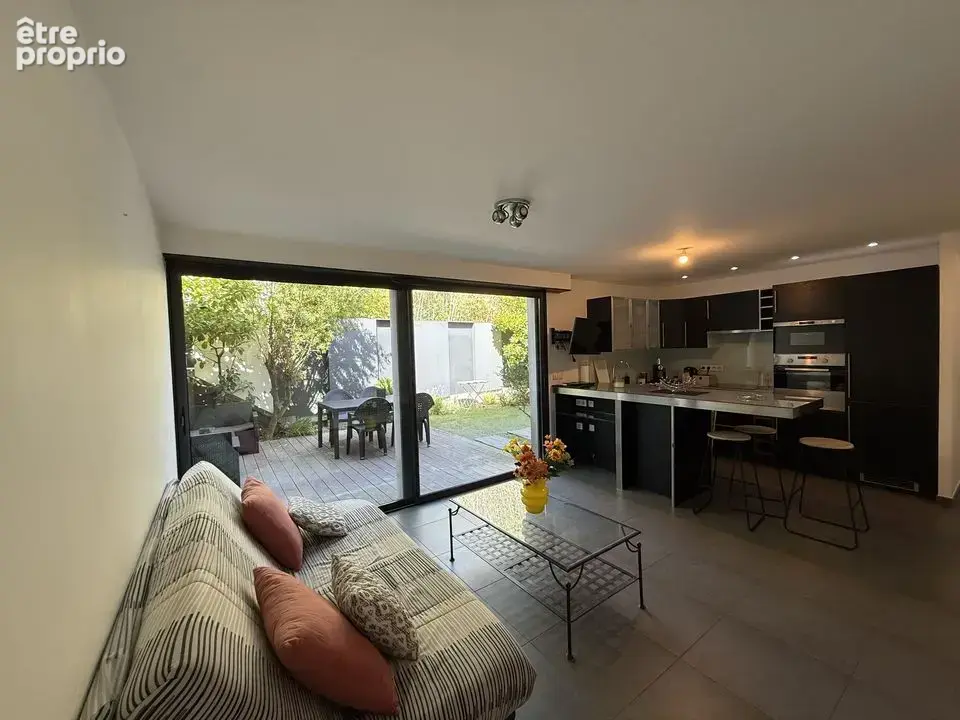 Appartement à CARRY-LE-ROUET