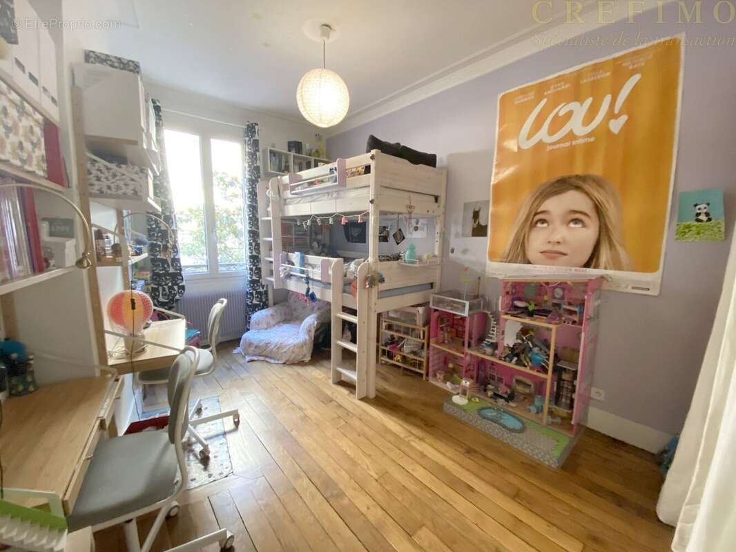 Appartement à ASNIERES-SUR-SEINE