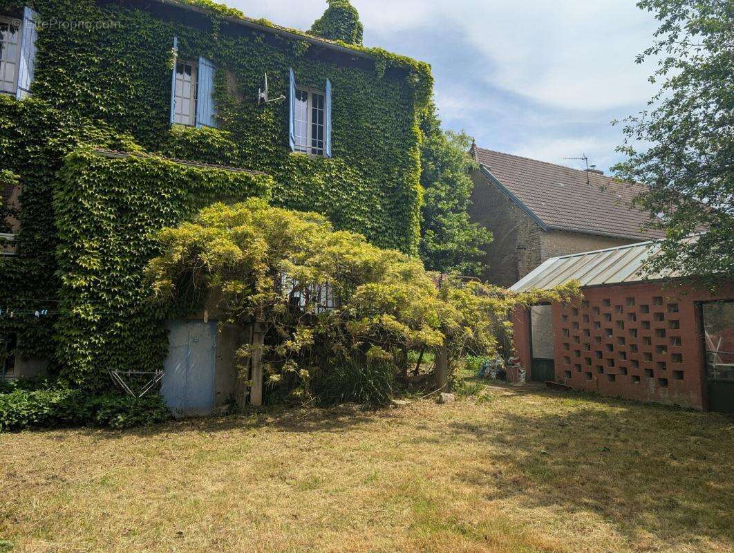 Maison à FRESNE-SAINT-MAMES