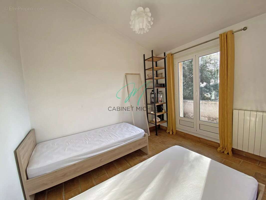 Maison à ROQUEFORT-LES-PINS