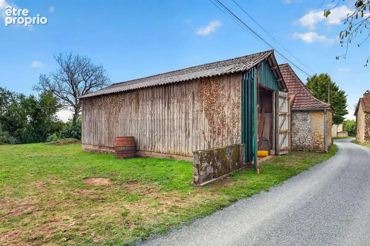 Séjour cathédrale, pierre et jardin : maison avec séchoir à Veyrines-de-Vergt - photo 18