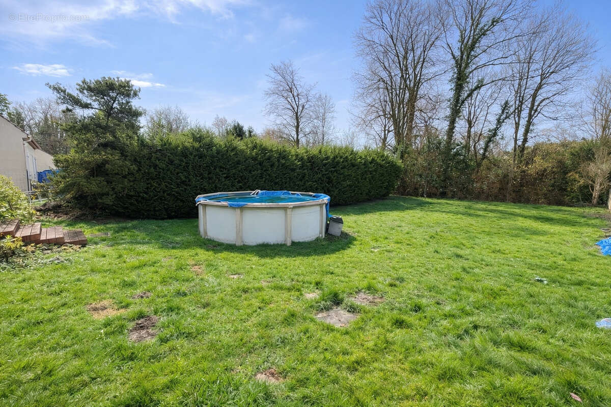 Maison  80m2 sur terrain de 1100m 2 - photo 9