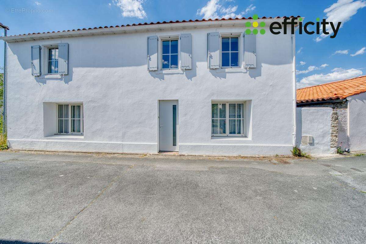 Maison à PUILBOREAU