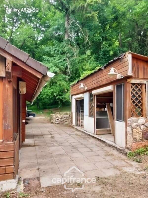 Maison à PARIGNY-LES-VAUX