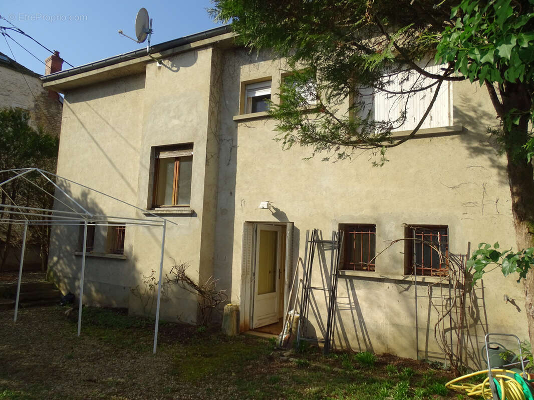 Maison à CHATILLON-SUR-SEINE