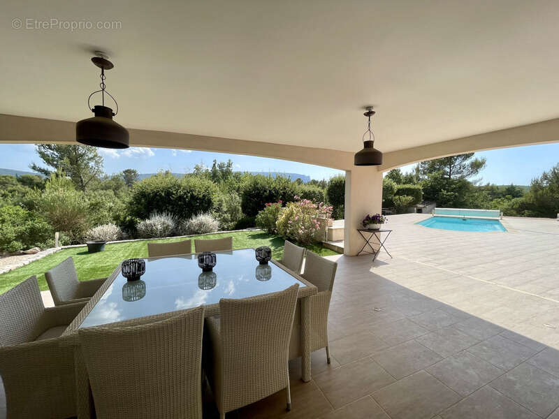 Maison à vendre 5 pièces OLLIERES (83) - photo 4