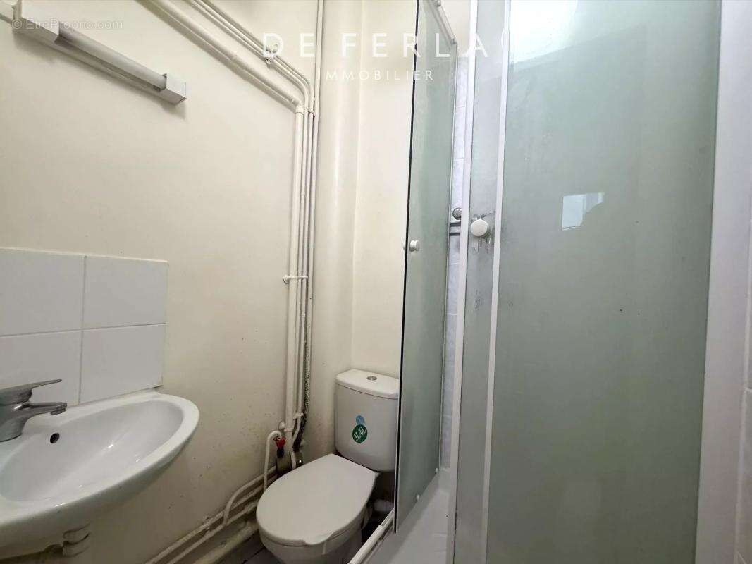 Appartement à PARIS-14E