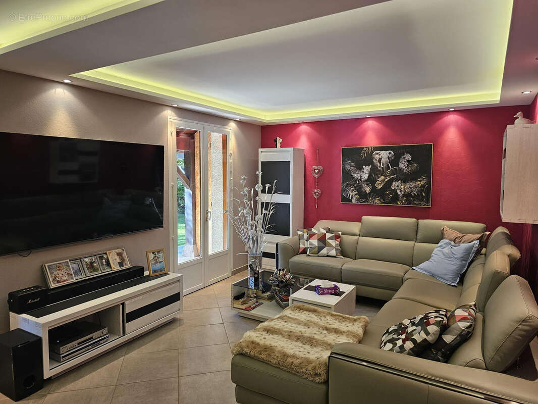 Maison à GRANDFONTAINE-SUR-CREUSE