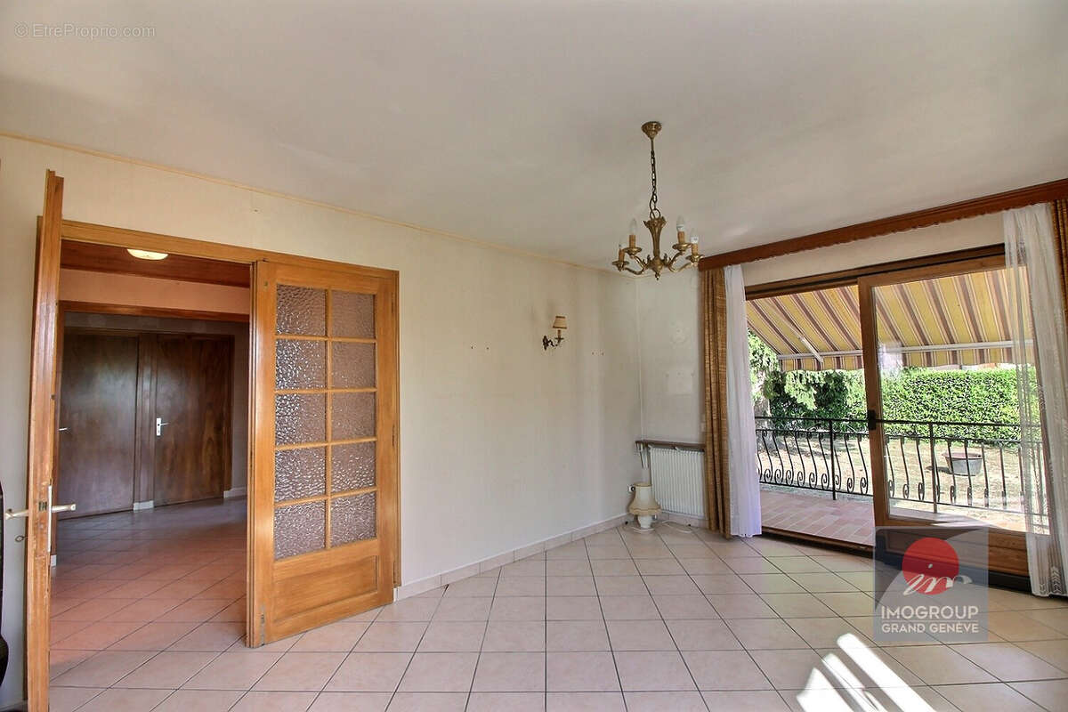 Maison à chens sur leman de 155m² - photo 2