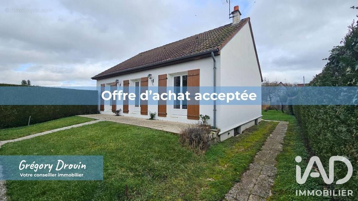 Photo 1 - Maison à BELLEGARDE