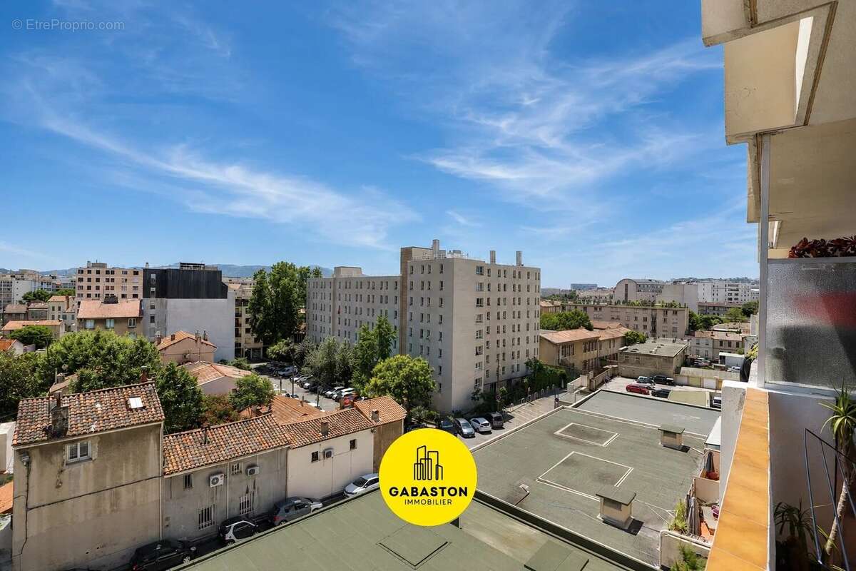 Appartement 96 m² à Marseille-10e  - photo 2