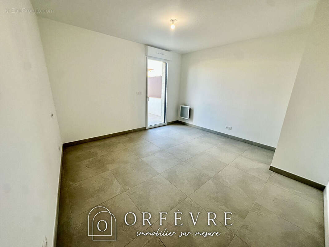 Appartement à CASTRIES