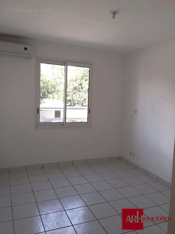 Appartement à SAINT-DENIS