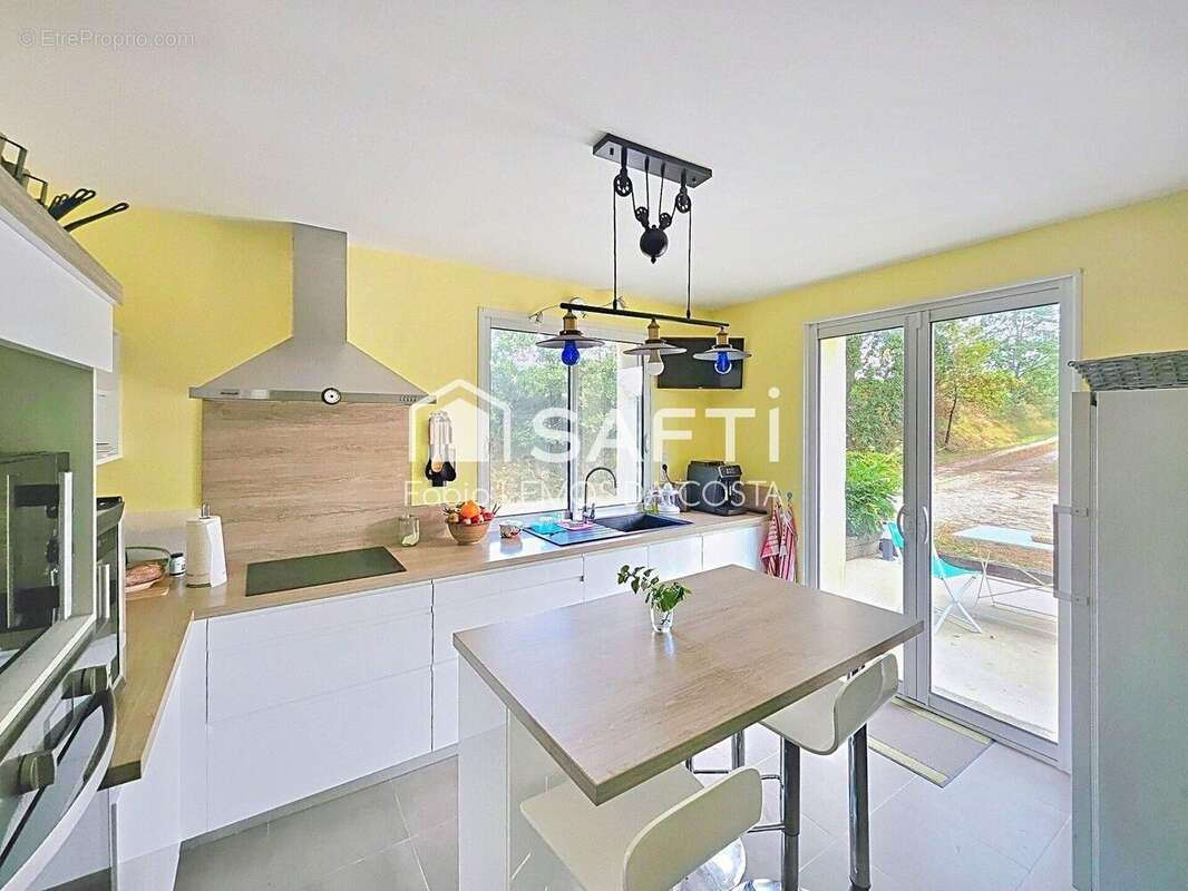 Photo 4 - Maison à COURRENSAN