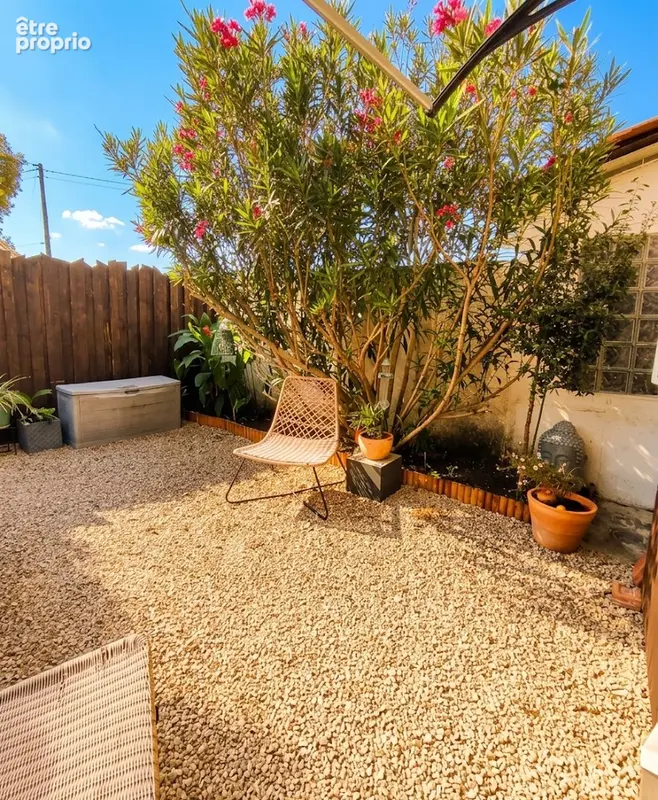 Maison de ville impeccable 2ch avec jardinet et stationnement - photo 6
