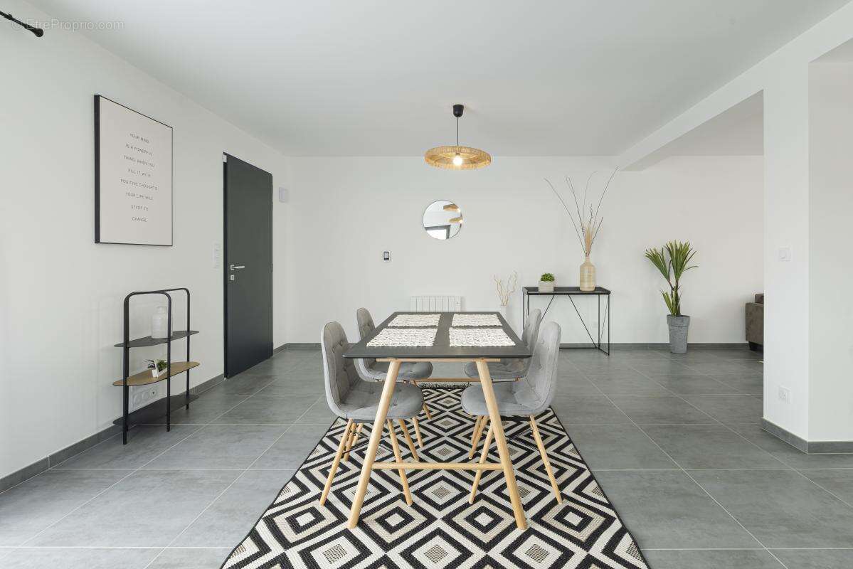 Maison à SUCE-SUR-ERDRE