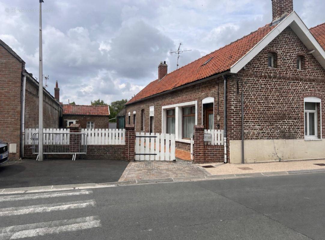 Maison à PAILLENCOURT