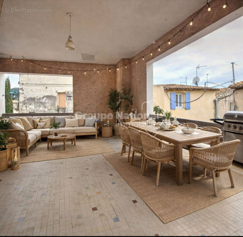 Maison à SAINT-NAZAIRE-DE-PEZAN